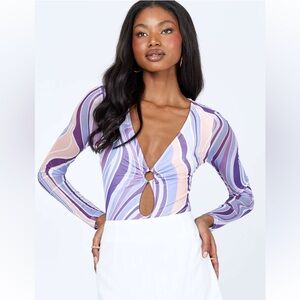 Princess Polly Kaylee Long Sleeve Multicolor Swirl Bodysuit size 6